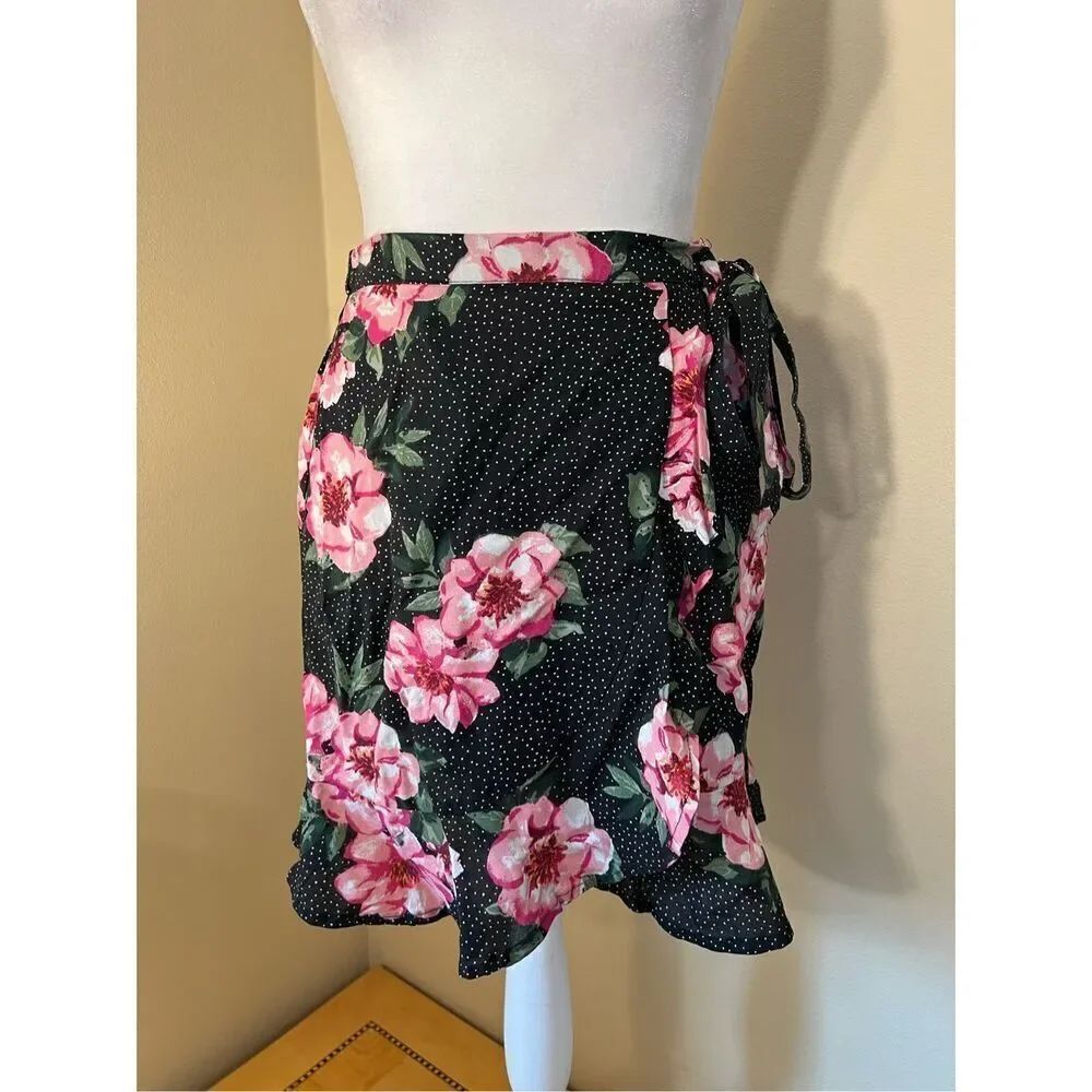 Planet Gold Black White Polka Dot w Pink Floral Faux Wrap Mini Skirt Small